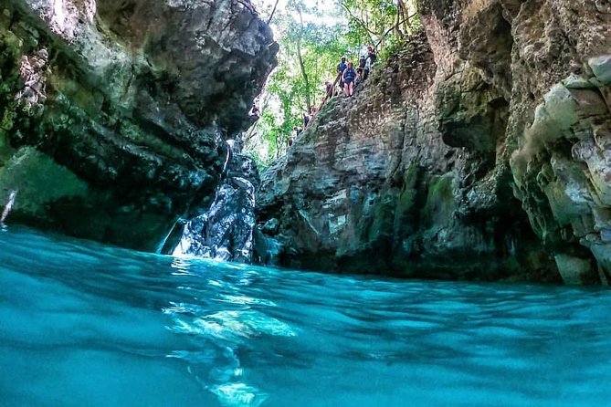 27 Waterfalls With Locals Expert Guides from Damajagua Entrance - The real action is the route downstream
