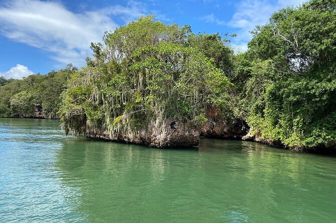 2in1: Los Haitises National Park + Yanigua Waterfall-SPA - Lunch, drinks, and what the $129 price covers