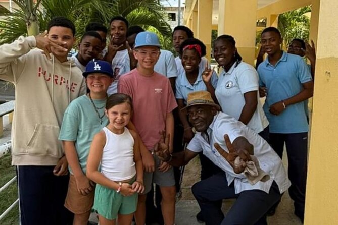 3 Hours Panoramic Tour in Punta Cana with Artisan Market - A short ride beyond the Punta Cana resorts