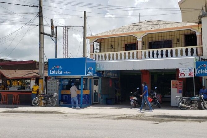 3 Hours Panoramic Tour in Punta Cana with Artisan Market - Macau, farm fields, coffee, and cocoa