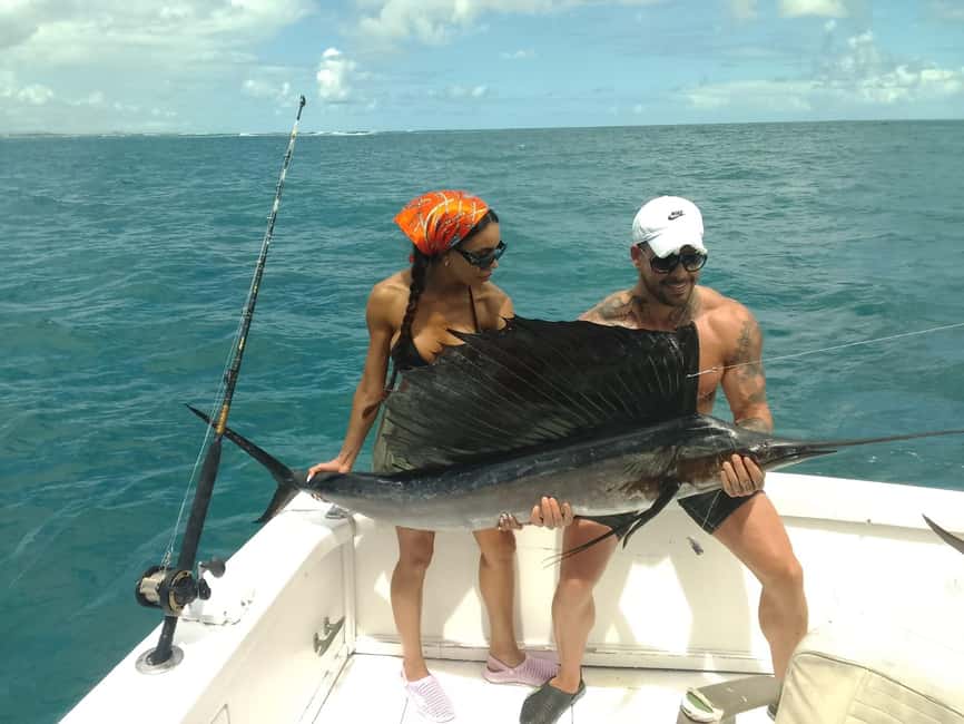 4 hour deep sea fishing experience from punta cana - The shared-rod setup is the biggest decision