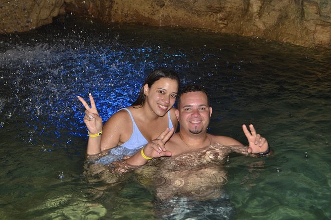 4x4 Dominican Adventure with Chocolate and Coffee Tasting - Macao Beach and the short coastal stop