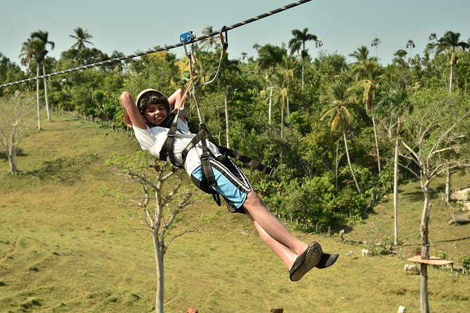 5 tours in 1 (Eco Farm/Horseback/City Tour/Buggy/Zipline) - Guides, vehicles, and the way the day runs