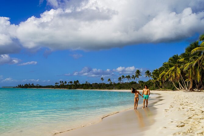 6 Hour Private Saona Island Tour with Snorkeling - Playa Catuano: lunch and real beach time