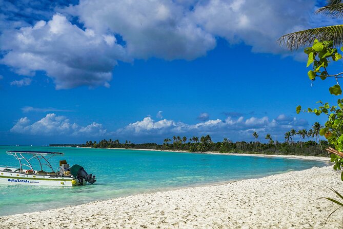 6 Hour Private Saona Island Tour with Snorkeling - Bayahibe to Atlantic Princess: the calm-water start