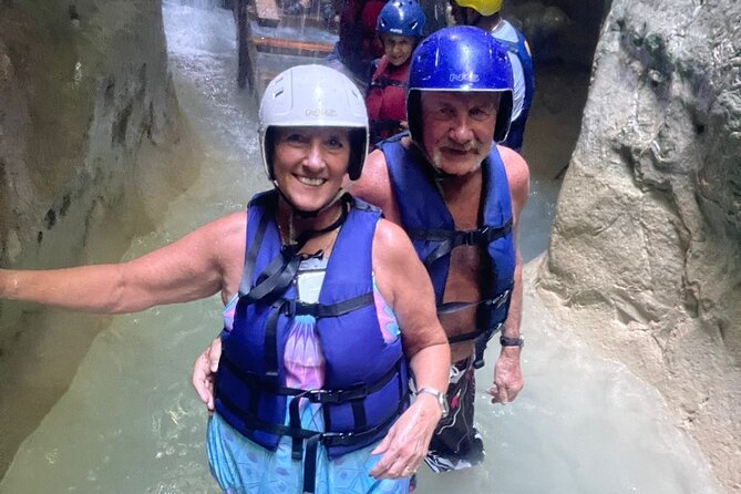 7 Waterfalls in Puerto Plata + a Delicious Local lunch. - Photos, phones, and the extra cost to watch