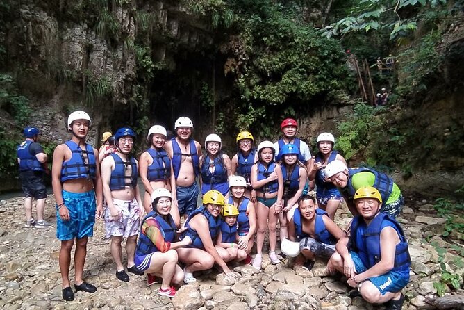 Adventure in the 7 Waterfalls + Typical Lunch and Transportation - Why the guide and equipment matter