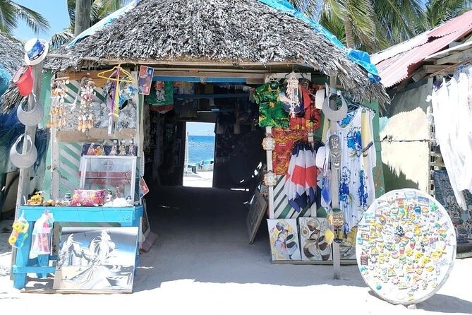 All Inclusive Saona Private Boat Tour from 165 USD p/P - What the $415 price means