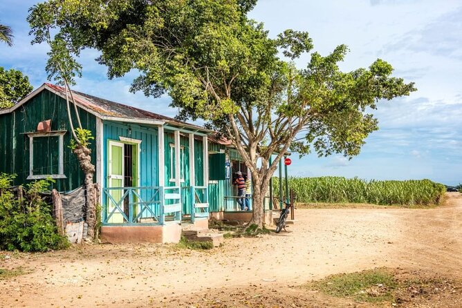 Arte, gastronomía, cultura bay Jhoraji : Higüey altos de chavón - Why this route gets you beyond Punta Cana