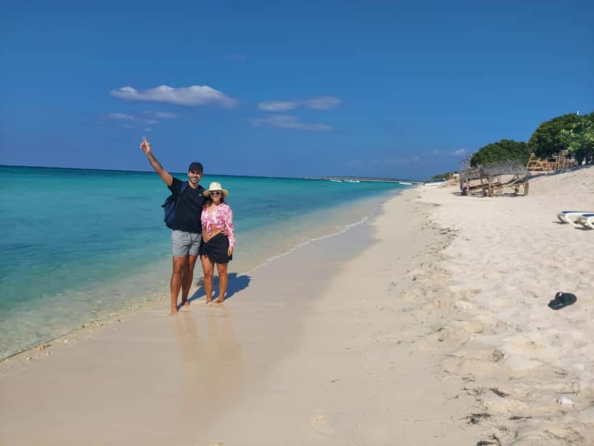 Bahía de las Aguilas: Beach Day Trip by Boat - Who should book this day trip?