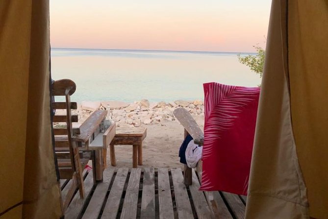 Bahía de las águilas glamping experience from Santo Domingo - Laguna de Oviedo and its mud-bath boat ride