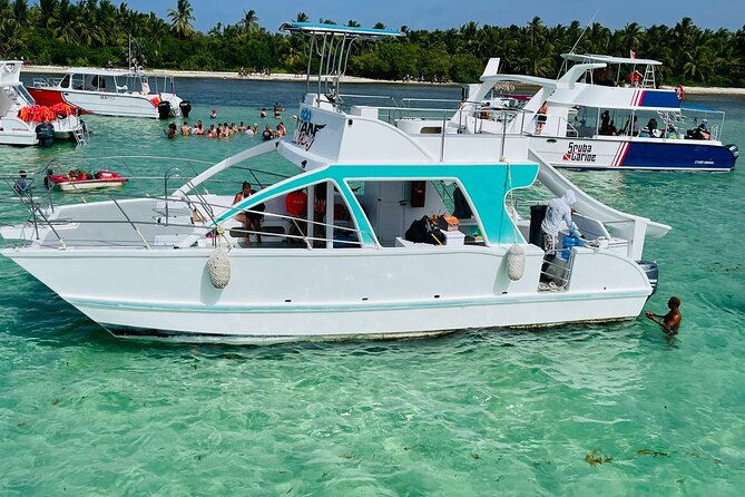 Bavaro Punta Cana EN boat party with drinks and transportation - What the $53 price includes