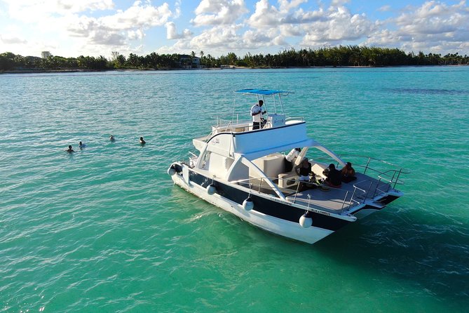 Cap Cana Private Family Catamaran - Key points at a glance