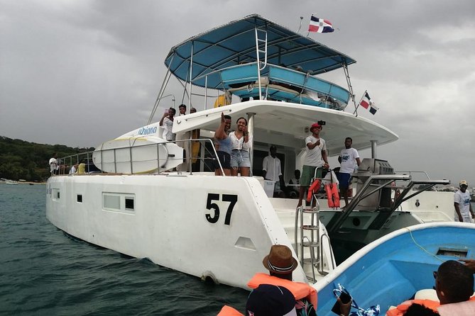 Catamaran Cruise with Snorkeling and lunch on board! - BBQ lunch, drinks, and what is really included