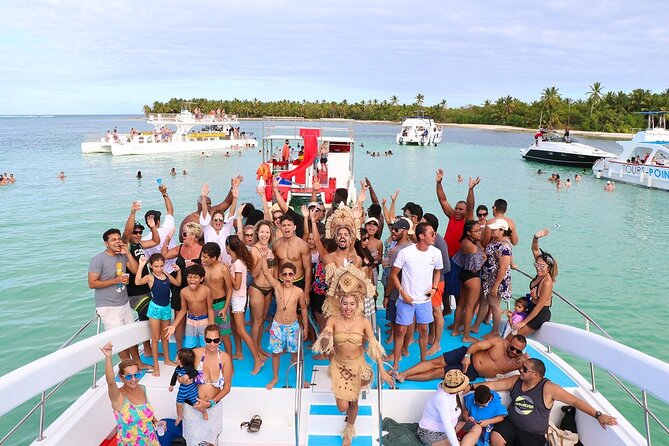 Catamaran party in Punta Cana with open bar, music and more - Key Points to Know Before You Book