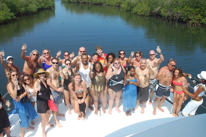 Cayo Arena Catamaran Cruise from Puerto Plata with Lunch - A Dominican lunch with lobster or paella
