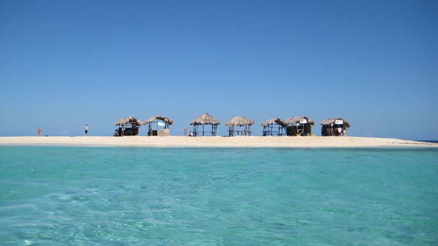 Cayo Arena: Paradise Island and Mangroves Tour - Why Cayo Arena is the main event