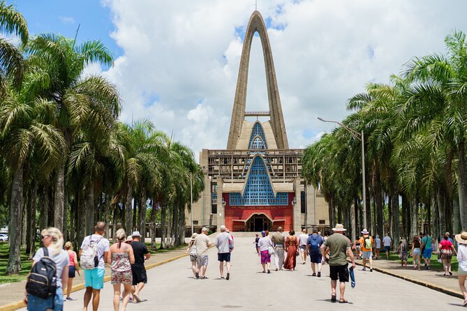 City Tour & Half-Day Safari Experiences - Coffee, cocoa, and the flavors of the countryside
