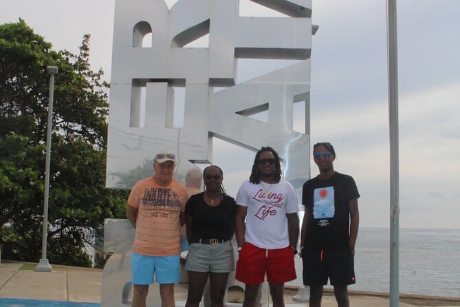 City tours Puerto Plata - The Macorís rum stop and the $8 decision