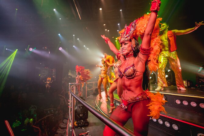 Coco Bongo Night Club Party in Punta Cana - Round Transfer & Entrance Tickets - What happens from 7:00 p.m. onward