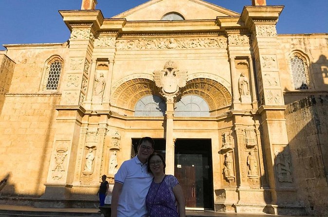 Colonial Santo Domingo and hidden natural beauties City Tour - Why a private vehicle changes the experience
