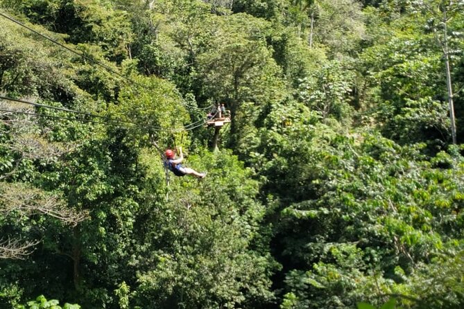 Combo Zipline & Waterfalls - What to Pack for a Better Day