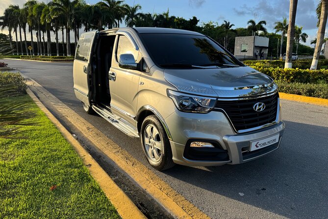 Confortable and privaste transportación from puj Airpot - Key points to know before booking