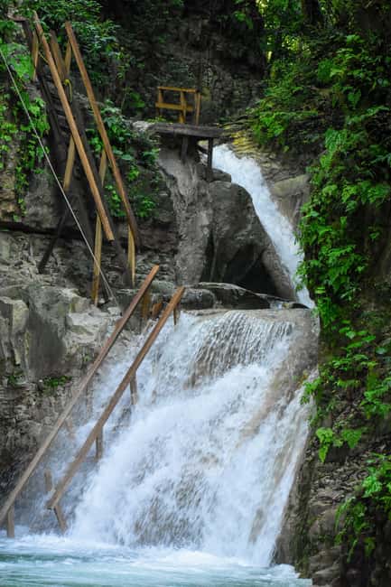Damajagua Waterfalls Tour with Lunch - Choosing the 20-minute family route