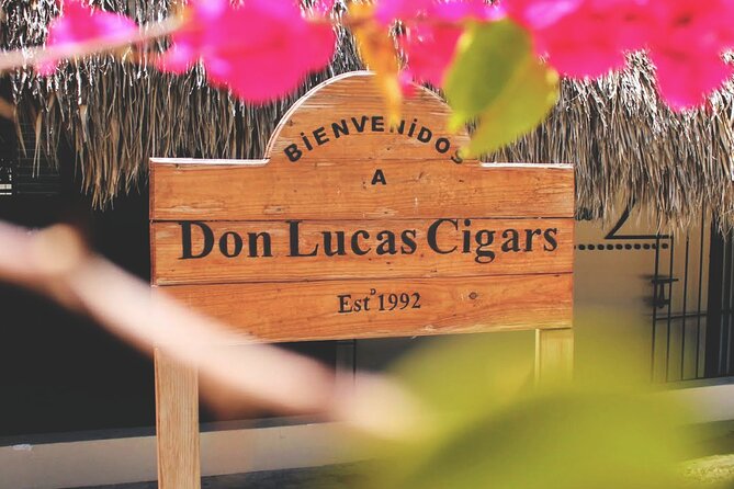 Don Lucas Cigar Factory & Store + Premium Rum Tasting (3 hours) - Arriving at Mundo Autentico