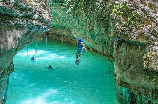 Dreams Flora Resort - Round Trip Shuttle - Punta Cana Airport - Who should book this shuttle?