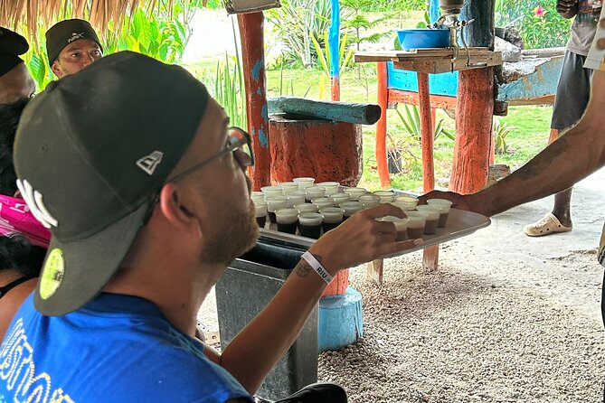 Enjoy Our Tours Higuey City Cultural - A local craft shop for souvenirs