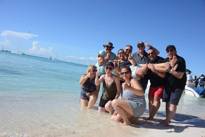 Exclusive Adventure in Saona: Small Group - The natural pool and giant starfish
