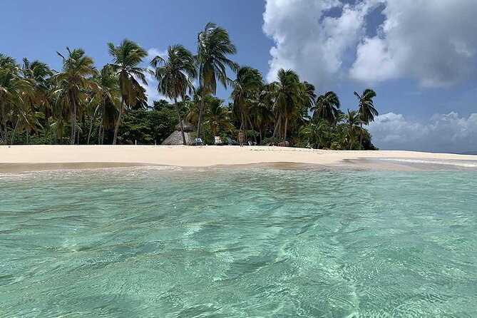 Excursion Los Haitises + Cayo Levantado (Bacardí Island) from Santo Domingo - What to pack for a 14-hour outing