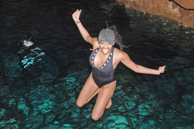 Extreme Buggy Tour in Punta Cana + River Cave + Macao Beach - The typical house and Dominican products