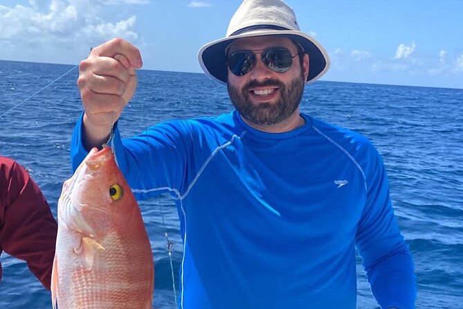 Fishing And Eating Straight From The Sea ( SAONA ISLAND AND PALMILLA) - Fishing offshore before lunch