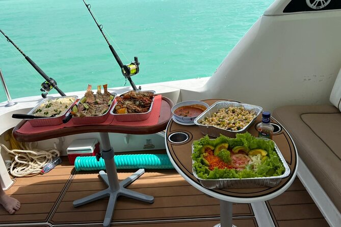 Fishing And Eating Straight From The Sea ( SAONA ISLAND AND PALMILLA) - Price, group size, and the real value