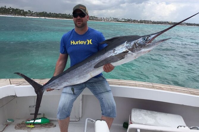 FISHING PRO CHARTERS - Boat Excursion - Divina - Rough water and preventing seasickness