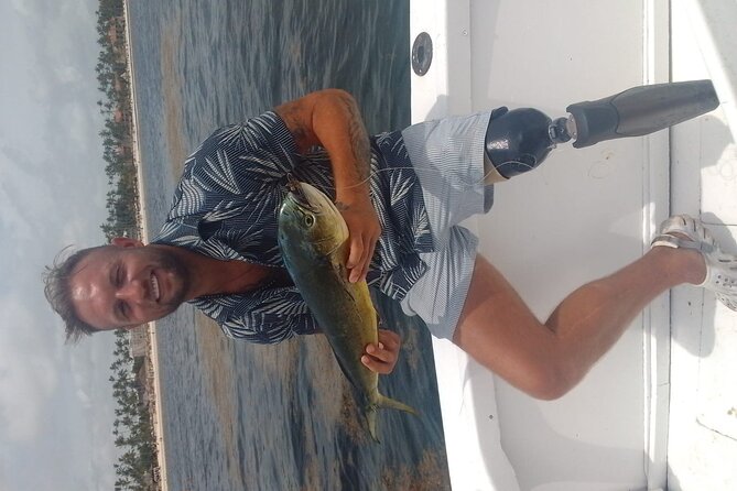 Fishing Tour in Punta Cana - Deep Sea Fishing - Rough seas and the condition of the boat