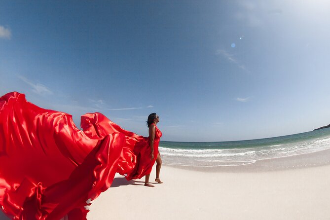 Flying Dress Photoshoot (2 Dresses) – Punta Cana – Photographer - How the photographer affects the experience
