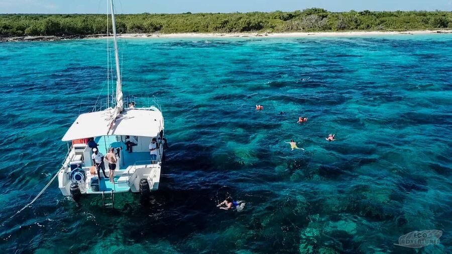 From Punta Cana: Catalina Snorkeling & Altos de Chavon Tour - What to bring and who should skip it