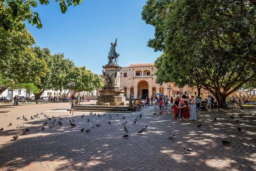 From Punta Cana: Santo Domingo Full-Day Tour with Lunch - How the Schedule Feels in Practice