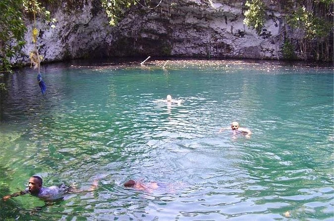Full-Day Blue Lagoon Tour in Dominican Republic - Who will enjoy this group outing