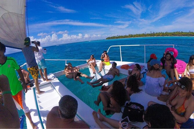 Full-Day Cruise of Isla Saona from Santo Domingo with Lunch - Palmilla Natural Pool and starfish