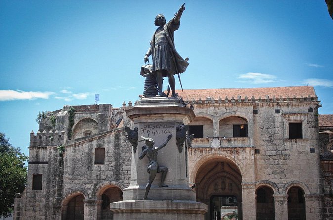 Full-Day Santo Domingo City Tour from La Romana - Panoramic views and the boardwalk