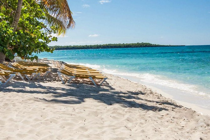Full-Day Scuba Diving Catalina Island Tour from Bavaro - The long road from Bavaro to La Romana