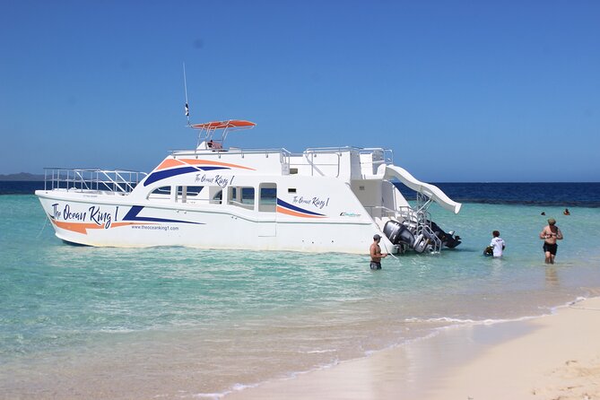 Full-Day Tour Isla Bonita Deluxe - The Ocean King Deluxe turns the transfer into part of the day