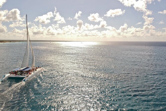 Full-Day Tour to Saona Island Sailing with Lunch and Beverages - Is $60 good value?