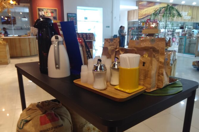 Guided Shopping Tour - Rum tasting, chocolate factory, Cigar factory - What this Punta Cana shopping tour really is