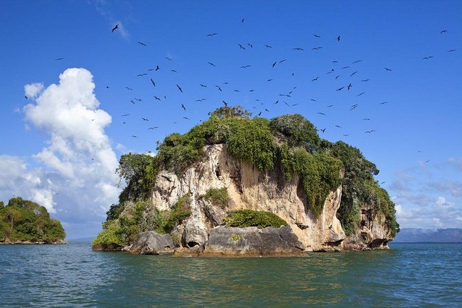 Haitises National Park with Paraiso Caño Hondo & Montaña Redonda - The guide can make or break the long hours