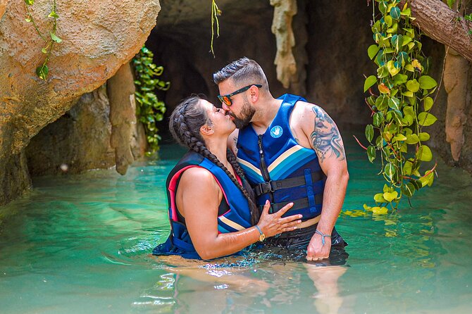 Half-Day Adventure 4x4 ATV, cenote and Macao beach in Punta Cana - Coffee, cacao, and a taste of Dominican farm life